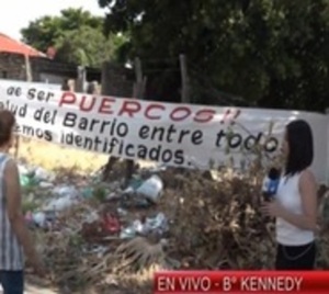 Basural en el barrio Kennedy tiene hartos a vecinos  - Paraguay.com