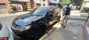 Incautaron un vehículo utilizado en un hecho de hurto en Ñemby