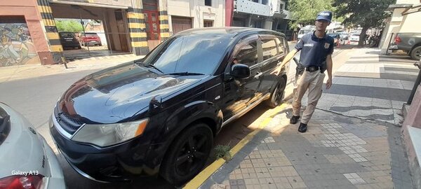 Incautaron un vehículo utilizado en un hecho de hurto en Ñemby