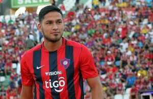 Cerro Porteño pesca por Bruno Valdez y puja contra un equipo chileno