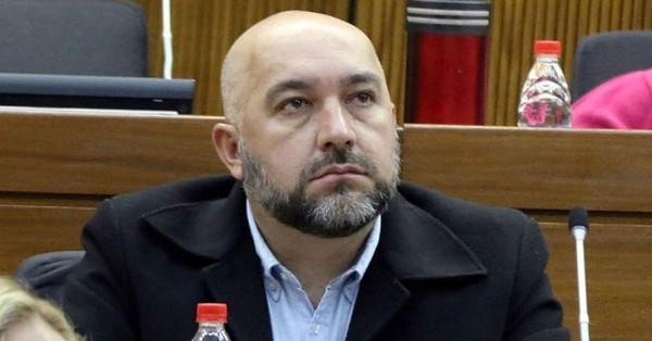Fiscala presentará denuncia contra colega por desestimación del caso Orlando Arévalo