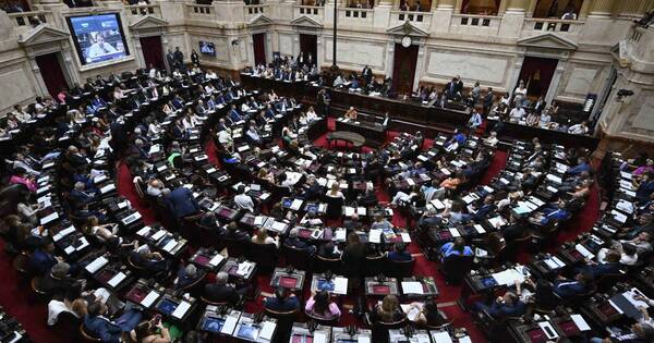 La Nación / Congreso debate paquete de reformas de Milei