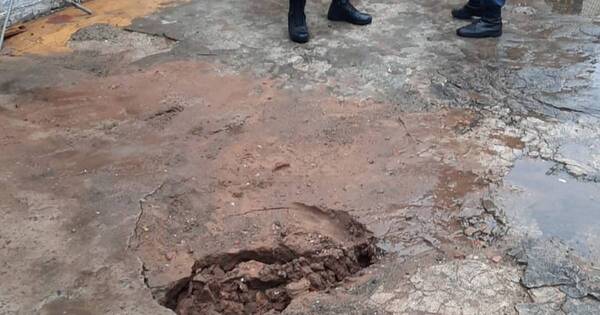 Diario HOY | Policías y los ‘tesoros escondidos’ de Rotela en pabellones de la cárcel