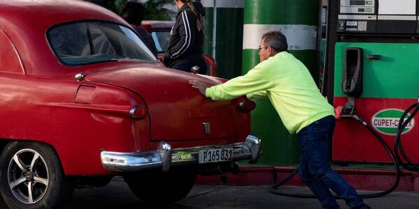 Cuba aplaza suba del combustible por “incidente de ciberseguridad”