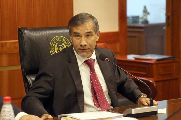 Hernán Rivas: Ministro dice que se podría dar la suspensión de matrícula de abogado - PDS RADIO Y TV