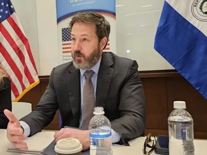 Inteligencia artificial en la milicia: Paraguay se suma a iniciativa de EE.UU. para un uso responsable