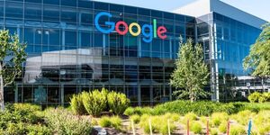 Alphabet gan贸 73.795 millones de d贸lares en 2023, un 23% m谩s - Revista PLUS