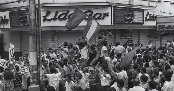 Diario HOY |
Presentarán libros sobre 35 años de la caída del stronismo