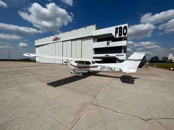 Delincuentes roban avioneta de una estancia de Alto Paraná - ADN Digital
