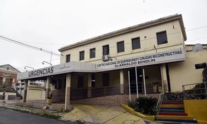 Niño de 1 año con 20% de cuerpo quemado tras accidente con aceite caliente