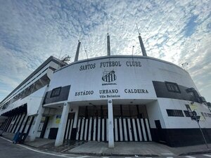 Santos entra en la lista negra de la FIFA