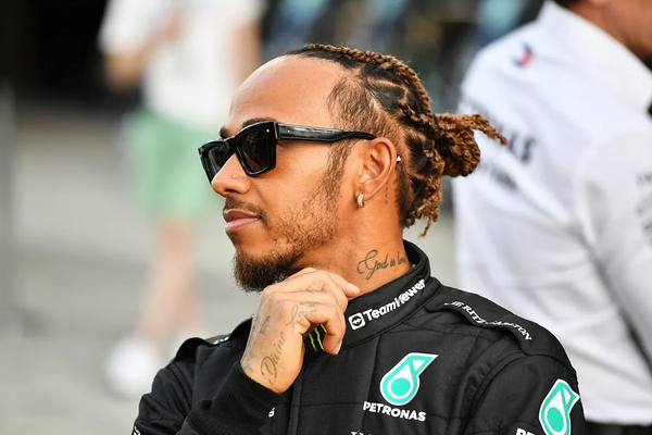 Hamilton dejará Mercedes luego de 12 años y correrá para Ferrari desde 2025 - Megacadena - Diario Digital