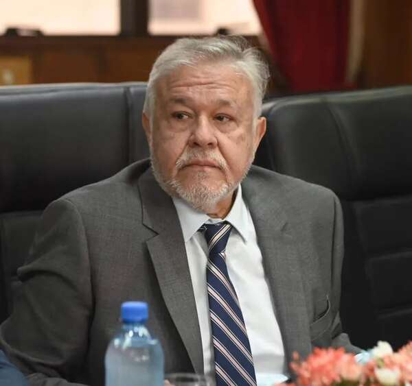 Denuncian que circula perfil falso del presidente del IPS en Facebook - Nacionales - ABC Color