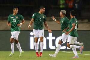 Un doblete de José Briceño consuela a Bolivia en su despedida del sueño olímpico - Fútbol Internacional - ABC Color
