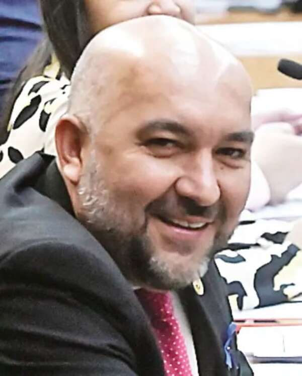 Surge llamativa conexión de testigo de Fiscalía con el presidente del JEM - Política - ABC Color