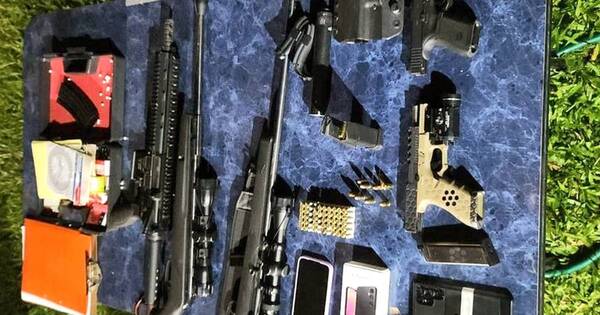 La Nación / Hallan 527 armas en una vivienda de Capiatá