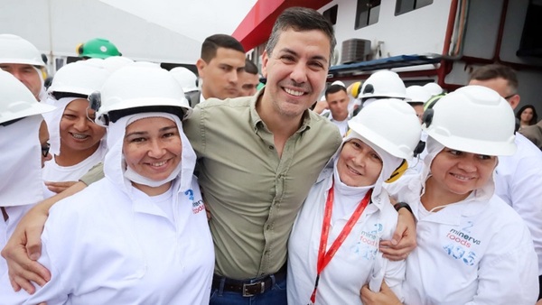 Presidente destaca que calificación de Paraguay se acerca al anhelado grado de inversión