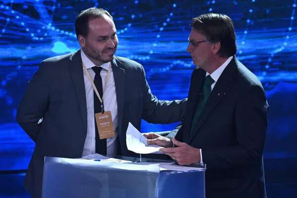 Presunta trama de espionaje en Brasil vincula al expresidente Bolsonaro - Mundo - ABC Color
