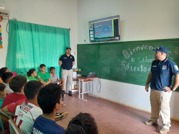 Campaña "Escuelas Seguras" apunta a recorridos de Linces, mapeos de zonas rojas e iluminación - Megacadena - Diario Digital