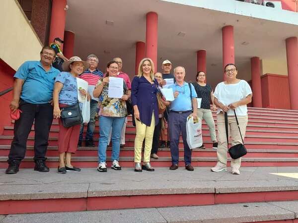 Siguen sumando los colorados que piden su desafiliación - Nacionales - ABC Color