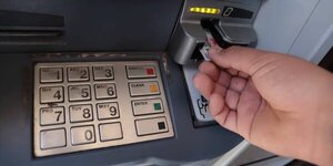 Detenido con 65 tarjetas de débito del BNF y dinero extraído