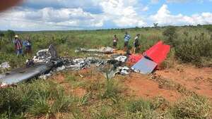 Dinamitan pista clandestina tras caída e incineración de una avioneta en Táva Jopói  - Policiales - ABC Color