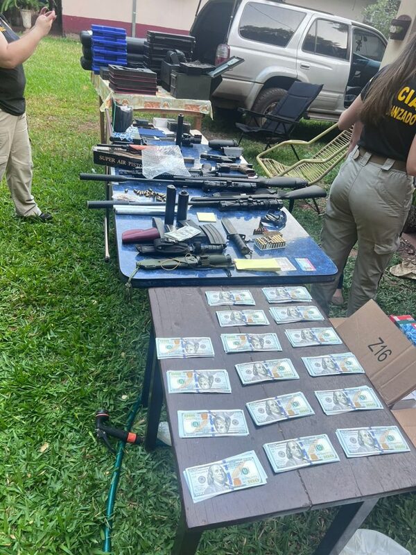 Allanan una casa comercial en Capiatá por presunto tráfico de armas - El Independiente