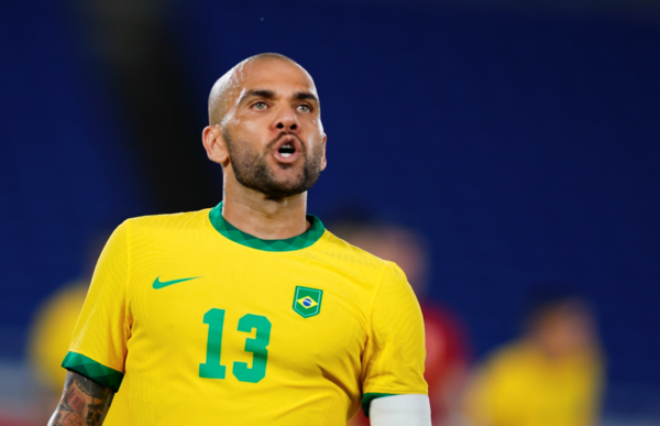 Versus / El futbolista brasileño Dani Alves, a juicio en España por presunta violación