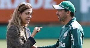 Versus / Leila Pereira, la presidenta del Palmeiras que quiebra "barreras" en el fútbol