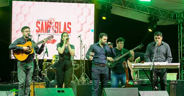 La Nación / Serenatas, asunción de obispo y acto en hito de fundación marcan aniversario 67 de CDE