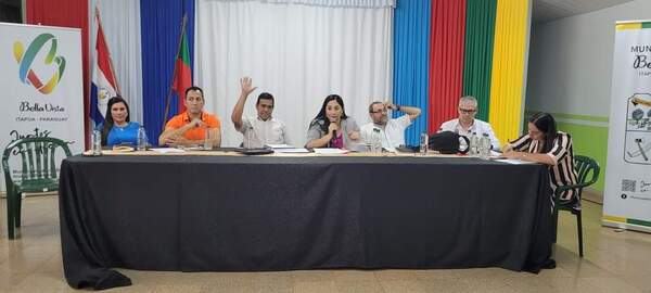 Intendentes de Itapúa se oponen al proyecto "Hambre Cero en escuelas" y cerraran municipalidades en protesta.