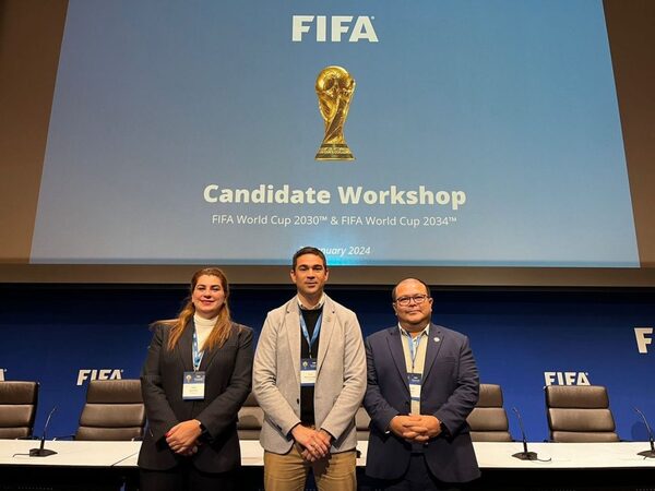 Representantes de Paraguay participan de workshop para países sedes de los mundiales 2030 y 2034