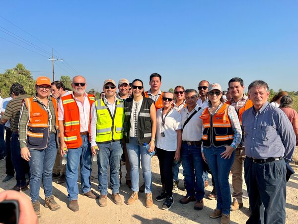 Bajo Chaco celebra histórico inicio de la obra de pavimentación de la ruta PY12