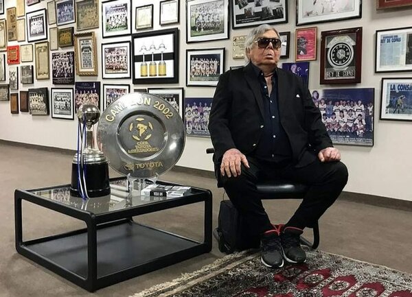 Confirman fallecimiento del presidente honorario de Olimpia Osvaldo Domínguez Dibb