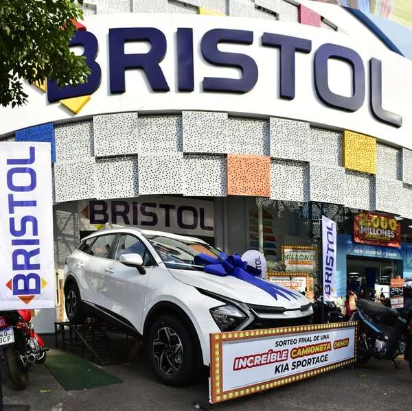 ¡Emoción desbordante en Bristol: la Kia Sportage 0km ya tiene dueño! - Negocios - ABC Color