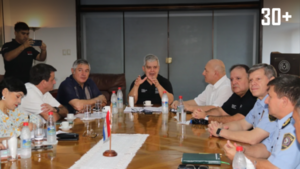 Ministro del Interior garantiza seguridad para el retorno a clases - trece