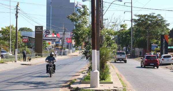 Diario HOY | Coordinan obras en Artigas, viviendas en el bañado y otras mejoras para Asunción
