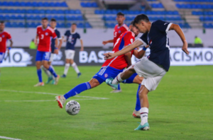 Versus / Paraguay cierra la fase de grupos con derrota ante Chile