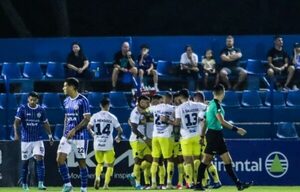 Triqui logró su primera victoria contra Sol por 3 a 2