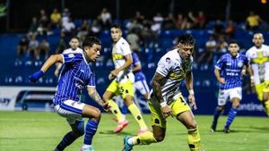 Trinidense consigue su primer triunfo en el Apertura