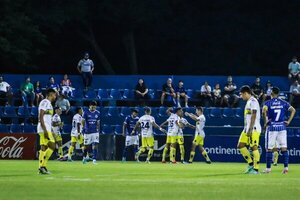 Trinidense venció de visita a Sol de América y consiguió su primer triunfo | 1000 Noticias