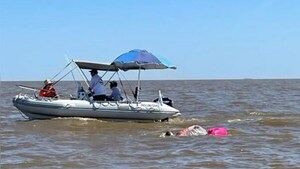 Un médico uruguayo murió mientras cruzaba a nado el Río de la Plata