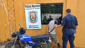 Automovilista grabó a un delincuente y frustró intento de robo en San Lorenzo
