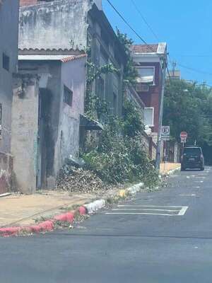Basura en la vereda en Asunción - Crónicas Ciudadanas - ABC Color