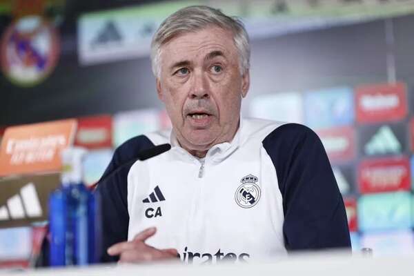 Ancelotti dice que críticas del Barcelona al arbitraje “no son de profesionales” - Fútbol Internacional - ABC Color