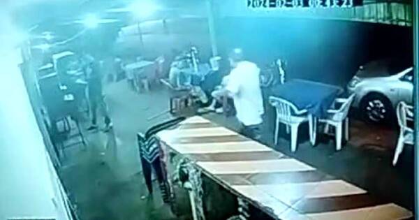 Diario HOY | Balean a fotógrafo de Nación Media durante enfrentamiento de malvivientes en Fernando de la Mora