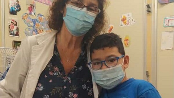 Otro año que Manuelito tendrá que tratarse lejos de casa: Mamá pide ayuda para seguir
