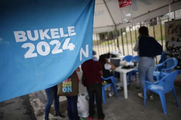 La lluvia y la ausencia de la oposición a Bukele, claves un día antes de las elecciones - Mundo - ABC Color