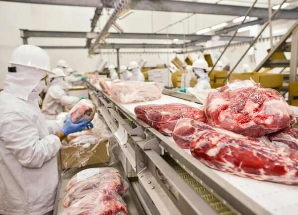 Inflación de enero del 0,9% tuvo alta incidencia de carne vacuna - Económico - ABC Color