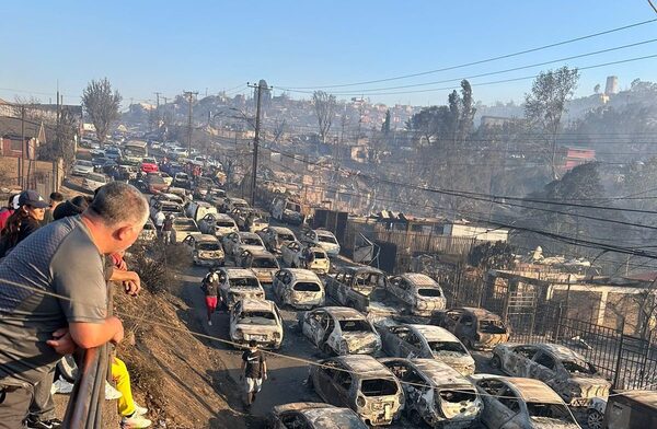 Se elevan a 51 los muertos por los incendios en Chile y hay más de 370 desaparecidos - Megacadena - Diario Digital